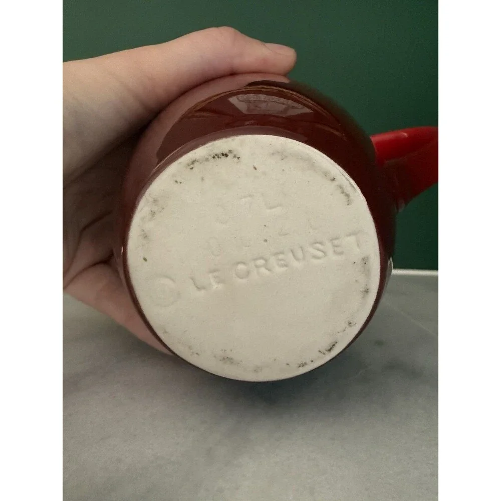 Le Creuset Stoneware Breakfast Jug Pitcher 0.7L Creamer Juice Syrup Cerise Red